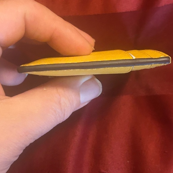 Kate Spade Vibrant Yellow Card Holder - Picture 5 of 8